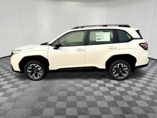 2025 Subaru Forester Base