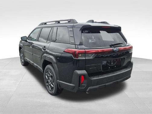 Crystal Black Silica 2026 Subaru Outback Premium