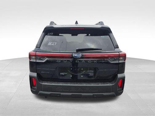 Crystal Black Silica 2026 Subaru Outback Premium