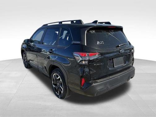 Crystal Black Silica 2026 Subaru Forester Limited