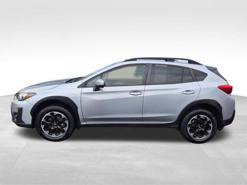 Ice Silver Metallic 2021 Subaru Crosstrek Premium