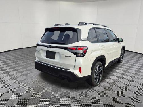 2025 Subaru Forester Hybrid Premium