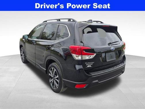 Crystal Black Silica 2023 Subaru Forester Limited