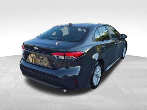 Underground 2025 Toyota Corolla LE