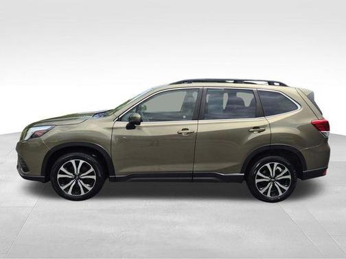 Autumn Green Metallic 2023 Subaru Forester Limited