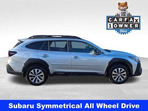 Ice Silver Metallic 2025 Subaru Outback Premium