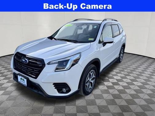 2023 Subaru Forester Premium