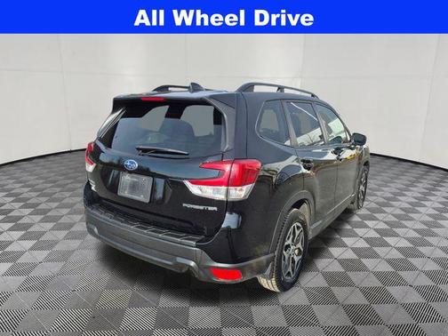 Crystal Black Silica 2020 Subaru Forester Premium