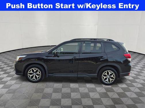 Crystal Black Silica 2020 Subaru Forester Premium