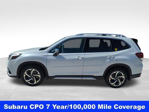 Crystal White Pearl 2024 Subaru Forester Touring