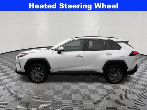 2025 Toyota RAV4 Hybrid XLE Premium