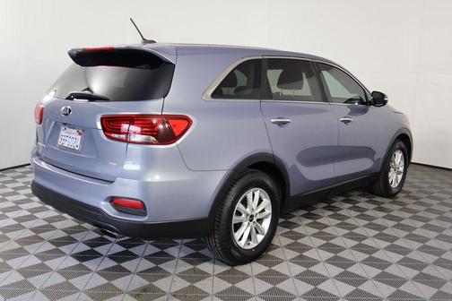 2020 Kia Sorento L