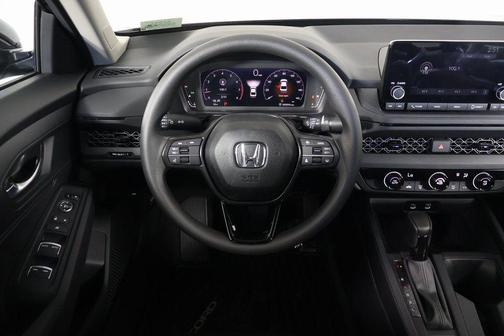 2025 Honda Accord LX 1.5T