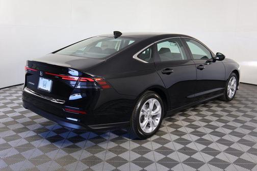 2025 Honda Accord LX 1.5T