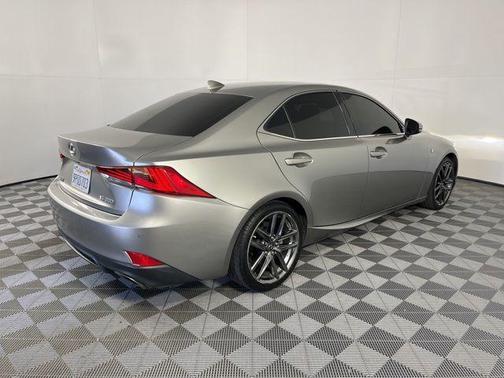 2018 Lexus IS 300 Base
