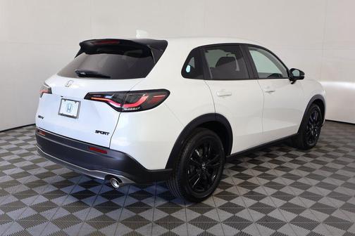 2026 Honda HR-V 2WD Sport