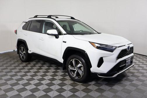 2024 Toyota RAV4 Prime SE