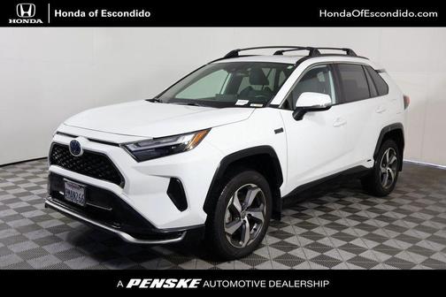 2024 Toyota RAV4 Prime SE