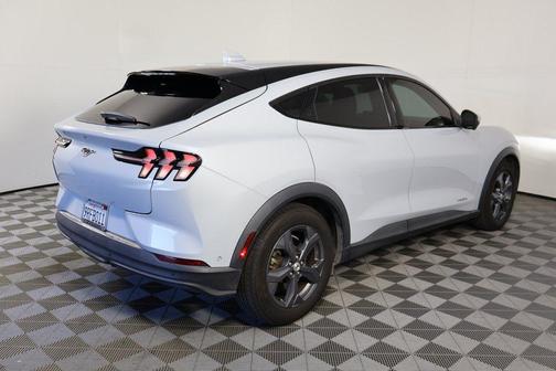 2021 Ford Mustang Mach-E Select