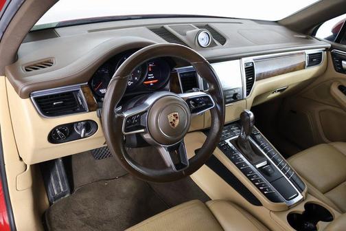 2017 Porsche Macan GTS