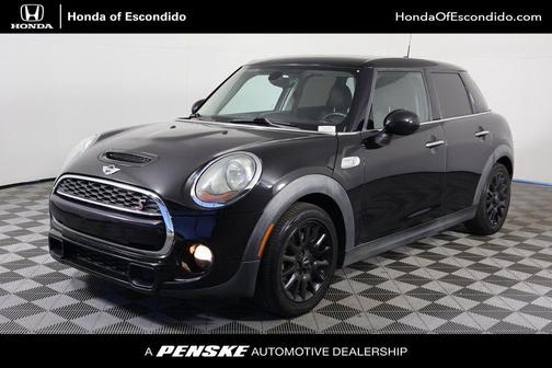 2016 MINI Hardtop Cooper S