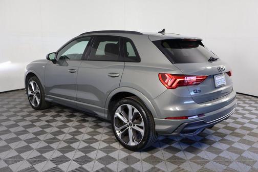 2021 Audi Q3 45 S line Premium