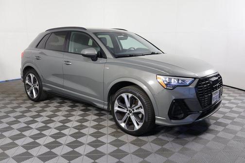 2021 Audi Q3 45 S line Premium