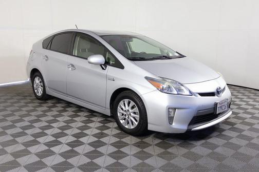 2015 Toyota Prius Plug-in Base