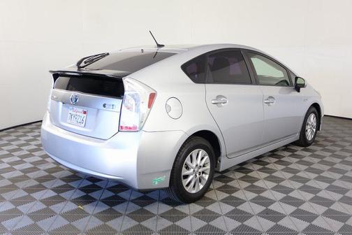 2015 Toyota Prius Plug-in Base