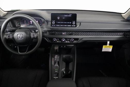 2025 Honda Accord LX 1.5T