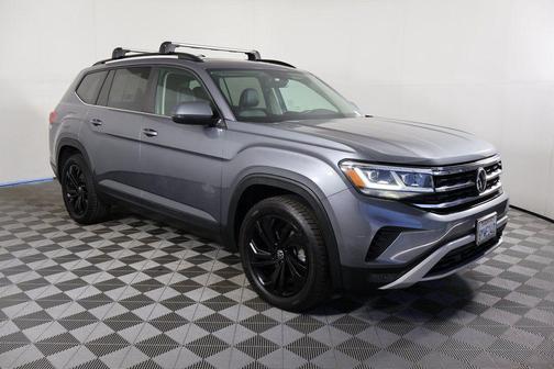 2022 Volkswagen Atlas 2.0T SE w/Technology 4MOTION