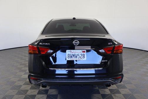 2021 Nissan Altima SR Intelligent AWD