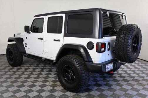 2020 Jeep Wrangler Unlimited Willys 4X4