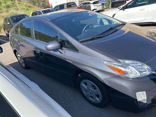 2010 Toyota Prius II