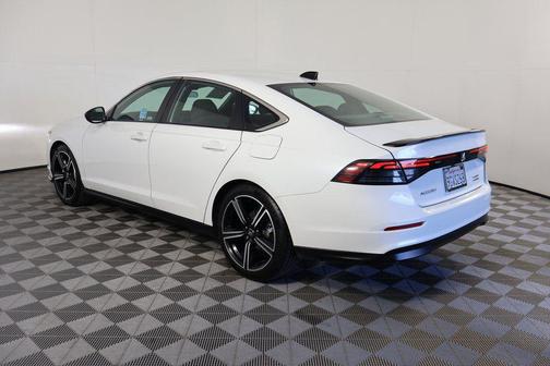 2023 Honda Accord Hybrid Base
