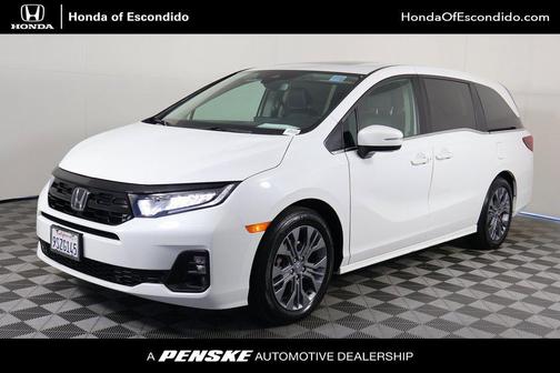 Platinum White 2025 Honda Odyssey Touring