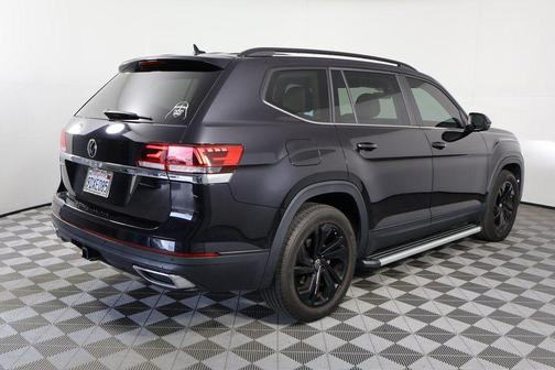 2023 Volkswagen Atlas 3.6L SE w/Technology