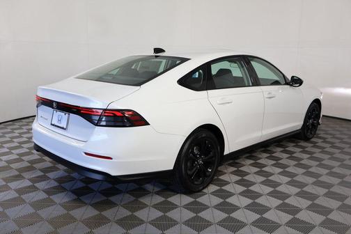 2025 Honda Accord Sport SE 1.5T