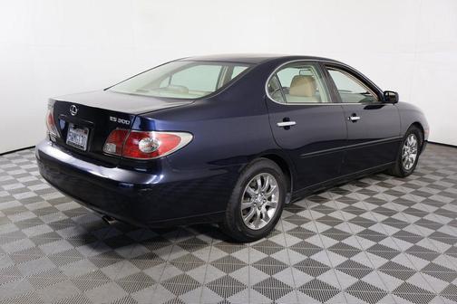 2003 Lexus ES 300 Base