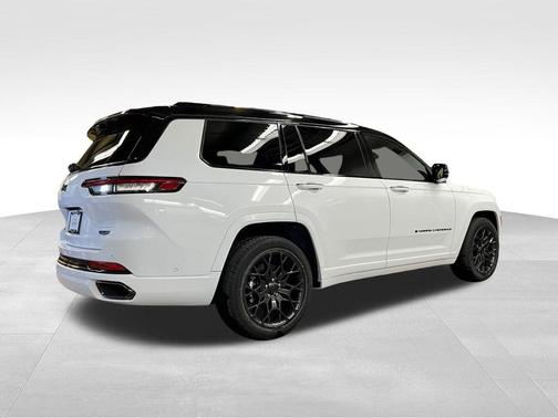2025 Jeep Grand Cherokee L Summit