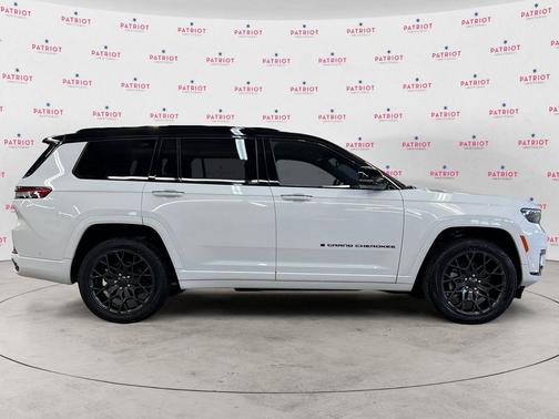 2025 Jeep Grand Cherokee L Summit