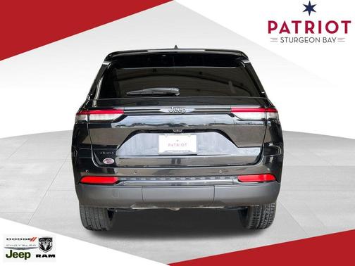 2022 Jeep Grand Cherokee Altitude