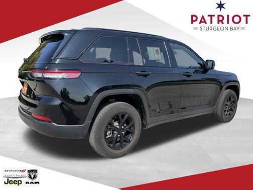 2024 Jeep Grand Cherokee Laredo