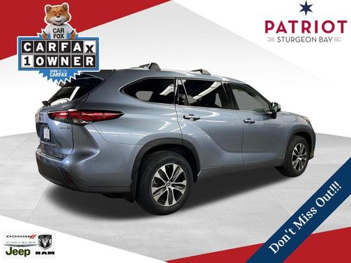 2022 Toyota Highlander Hybrid XLE
