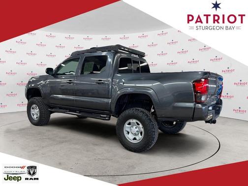 2022 Toyota Tacoma SR