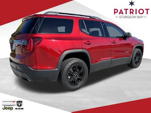 2022 GMC Acadia AT4