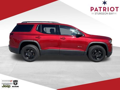 2022 GMC Acadia AT4
