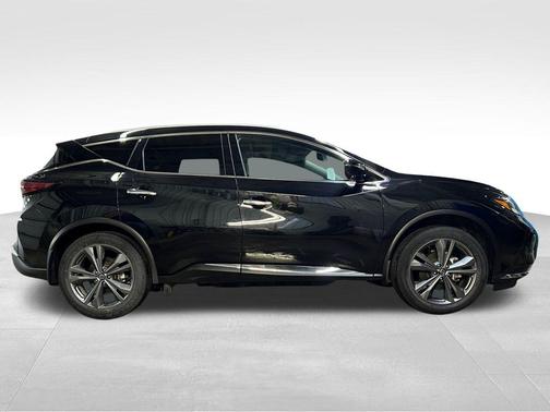 2022 Nissan Murano Platinum
