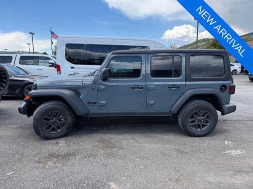 Anvil Clearcoat 2024 Jeep Wrangler Sport
