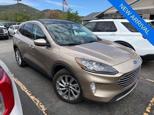 Desert Gold Metallic 2021 Ford Escape Titanium Hybrid